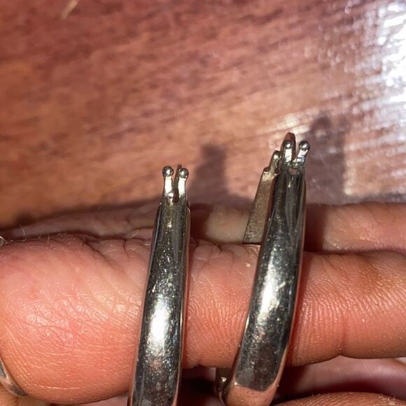 Chrystina Chrystal Sparkling Hoop Earrings Fine silver plated - Picture 6 of 9